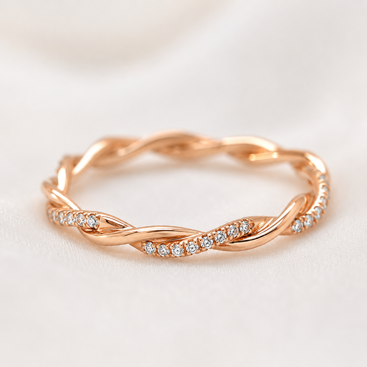 585 Rotgold Brillantring 0,09 ct H/SI – Gedrehter Memoire Ring – Größe 53