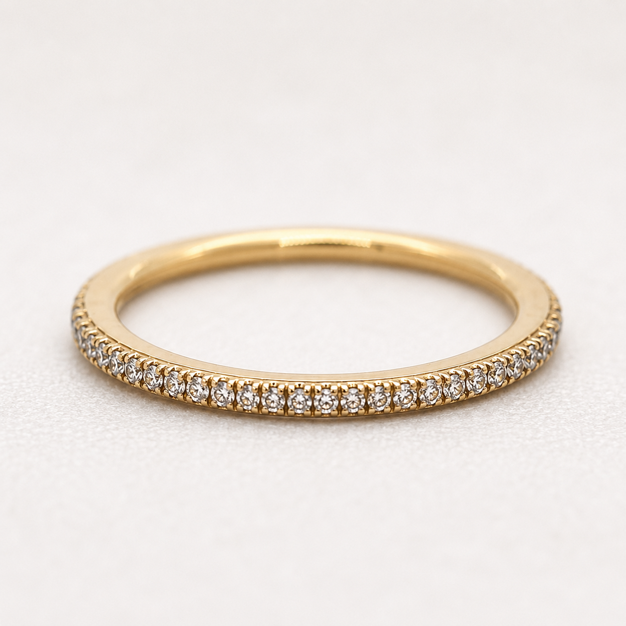 Filigraner Vorsteckring aus 585 Gelbgold mit 0,15 ct TW-SI Brillanten