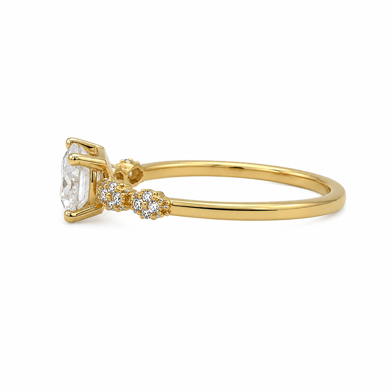 Zirkonia Ring aus 585 Gelbgold in Seitenansicht
