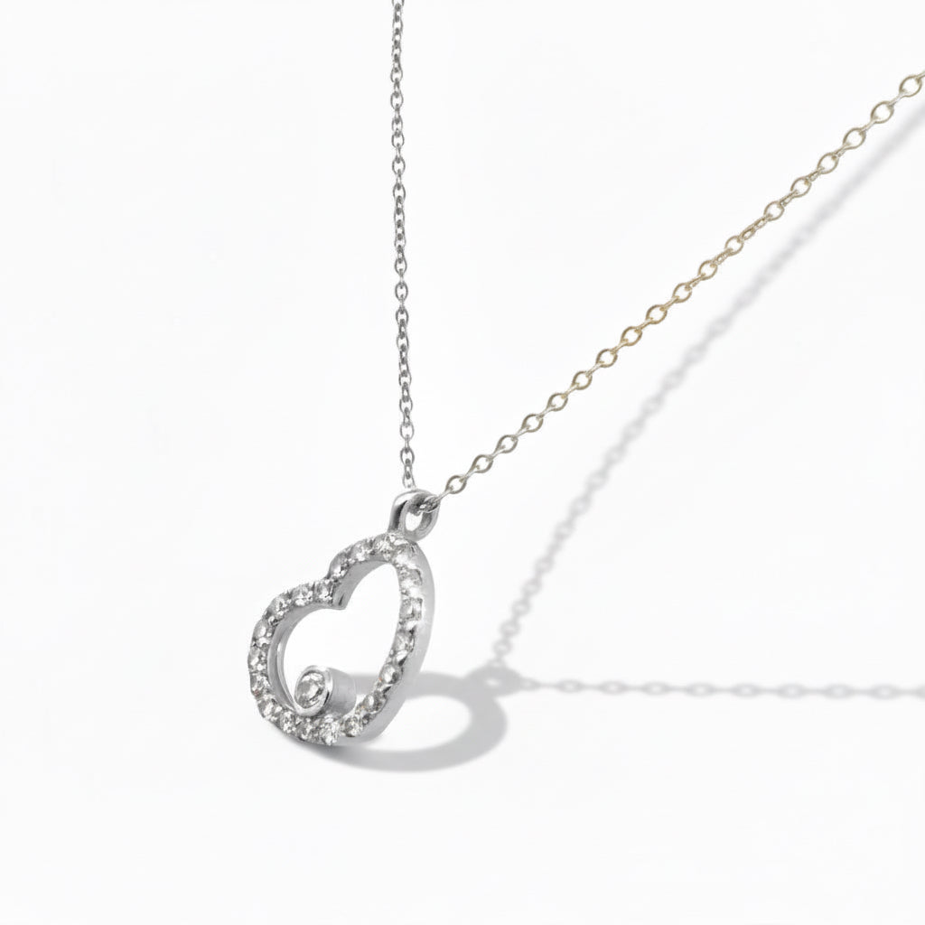 Feine 585er Weißgoldkette mit Herzmotiv