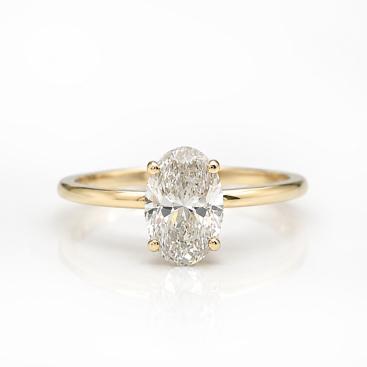 Verlobungsring aus 585 Gelbgold mit 2,03 ct Labordiamant im Ovalschliff
