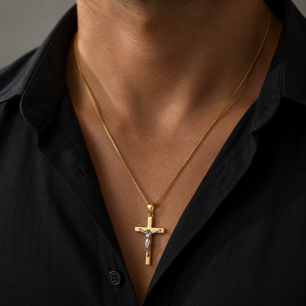 Bicolor Kruzifix Anhänger 585 Gelbgold mit Jesus-Korpus