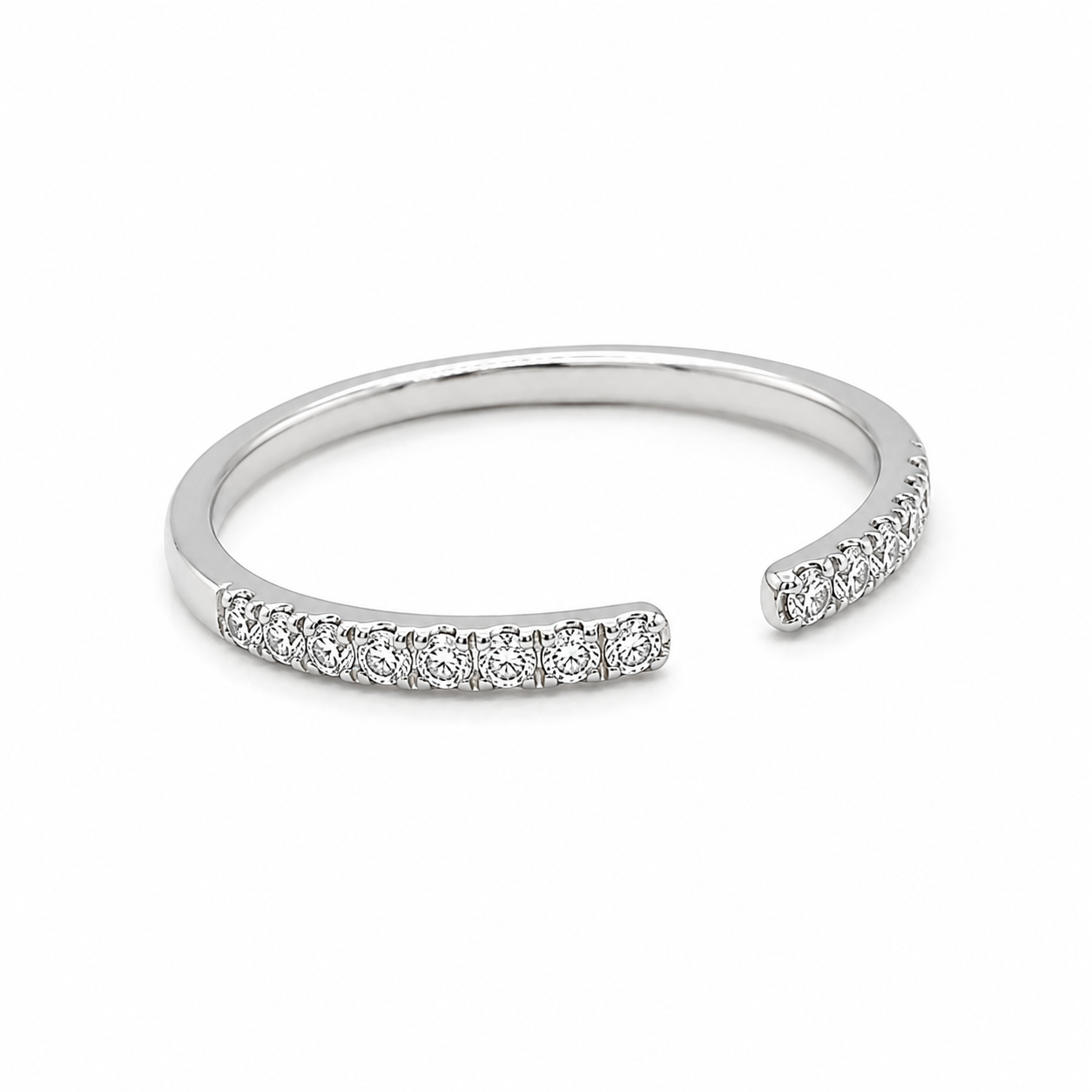 Ring 585 Weißgold mit Brillanten – 0,16 ct TW/SI