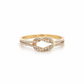 Brillantring aus 585/-Gelbgold mit natürlichen H/SI-Brillanten im modernen Knoten-Design mit doppelter Ringschiene.
