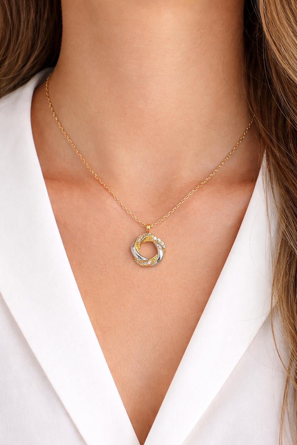 Bicolor Knoten Halskette aus 585 Gelbgold und Weißgold mit Zirkonia, 45 cm Länge