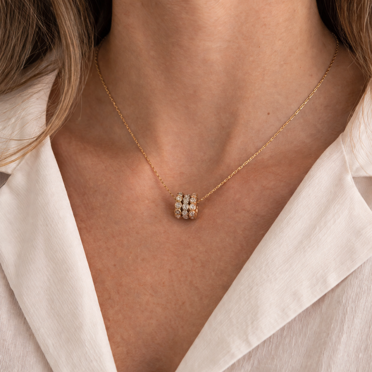 585 Gelbgold Kette mit Zirkonia Anhänger – Tricolor Pavé Design