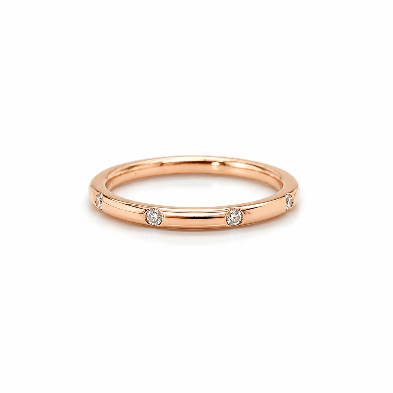 750 Gold Memoire Ring Größe 54 mit 8 umlaufenden W/SI Brillanten und feiner polierter Ringschiene in 1,9 mm Breite.
