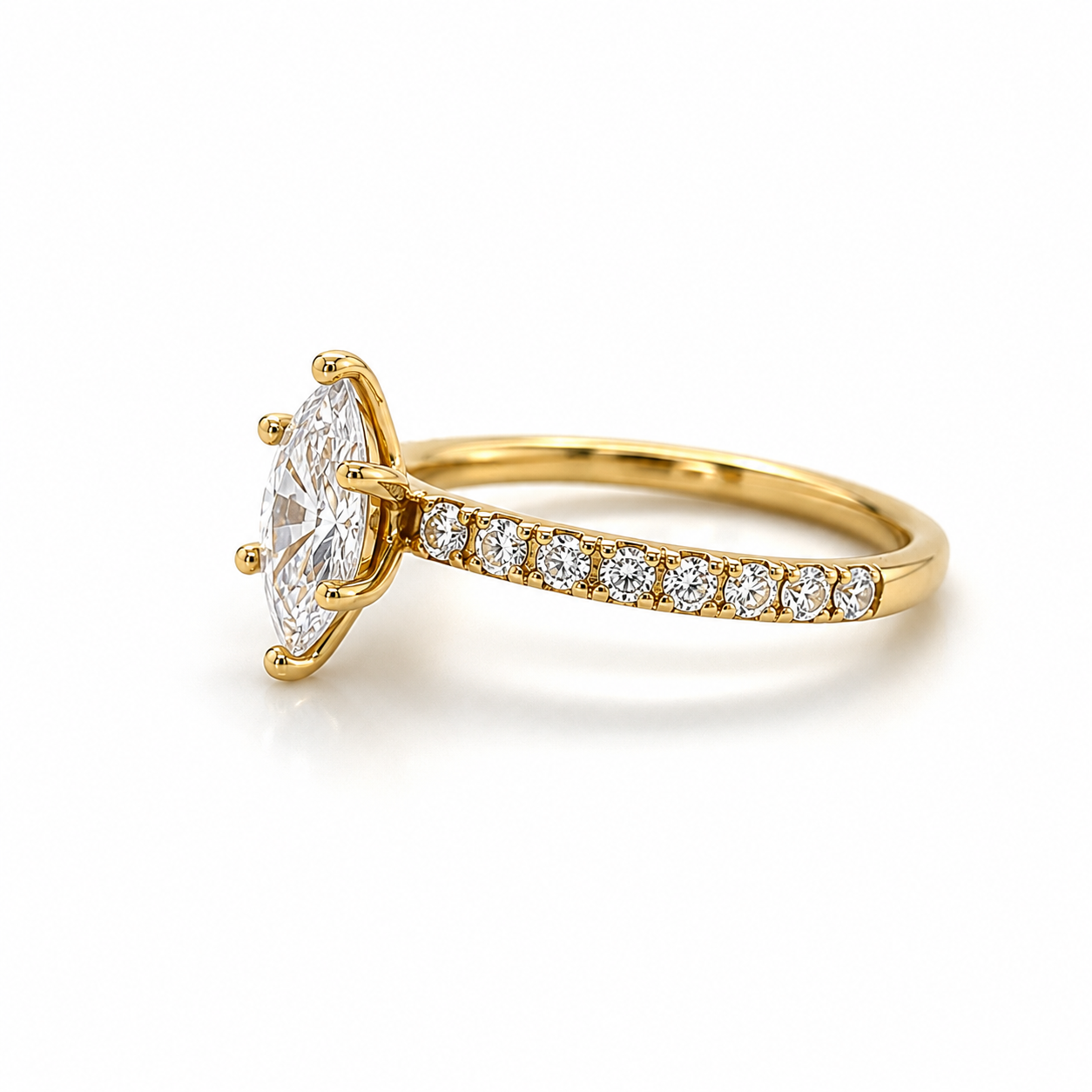 Filigraner Marquise Ring aus Gold