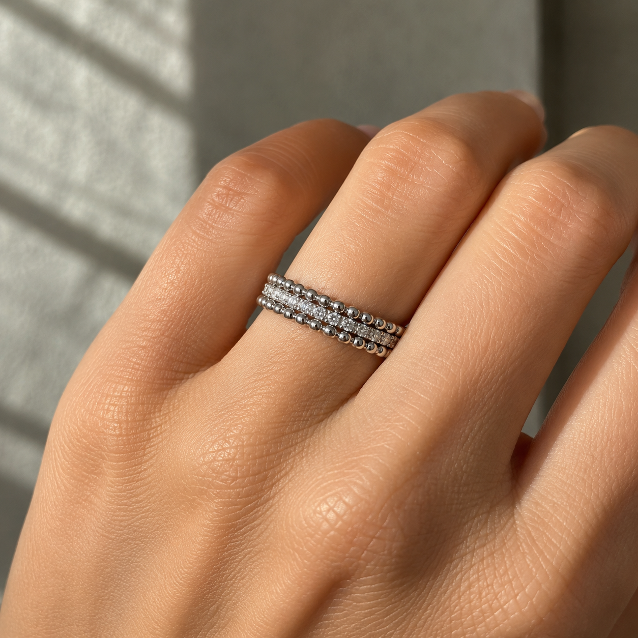 585 Weißgold Halbmemoire Ring mit Brillanten