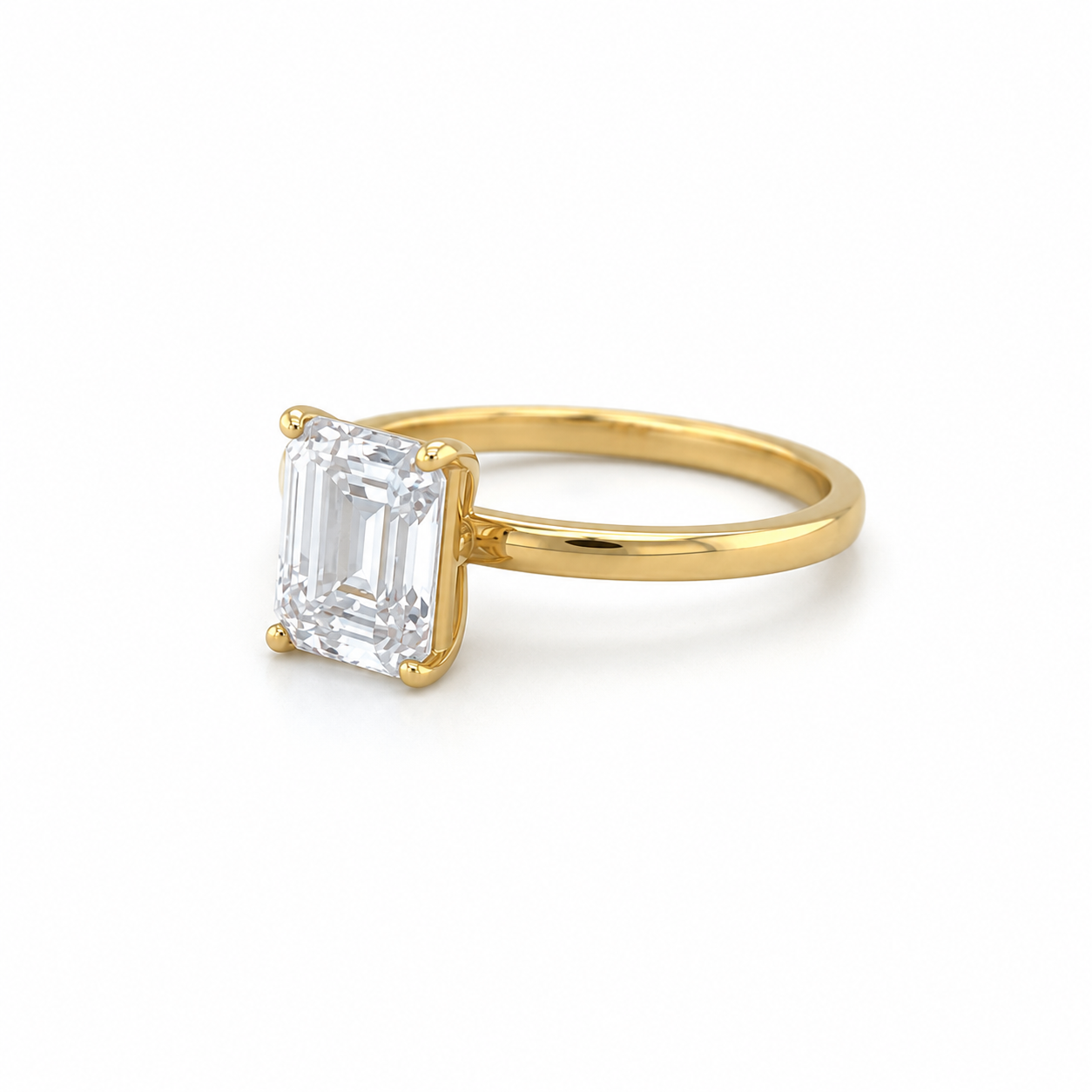 Ring aus 585 Gelbgold mit Zirkonia im Emerald Cut und 585 Stempel