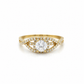 Gedrehter Zirkonia Ring aus 585 Gelbgold in Frontansicht