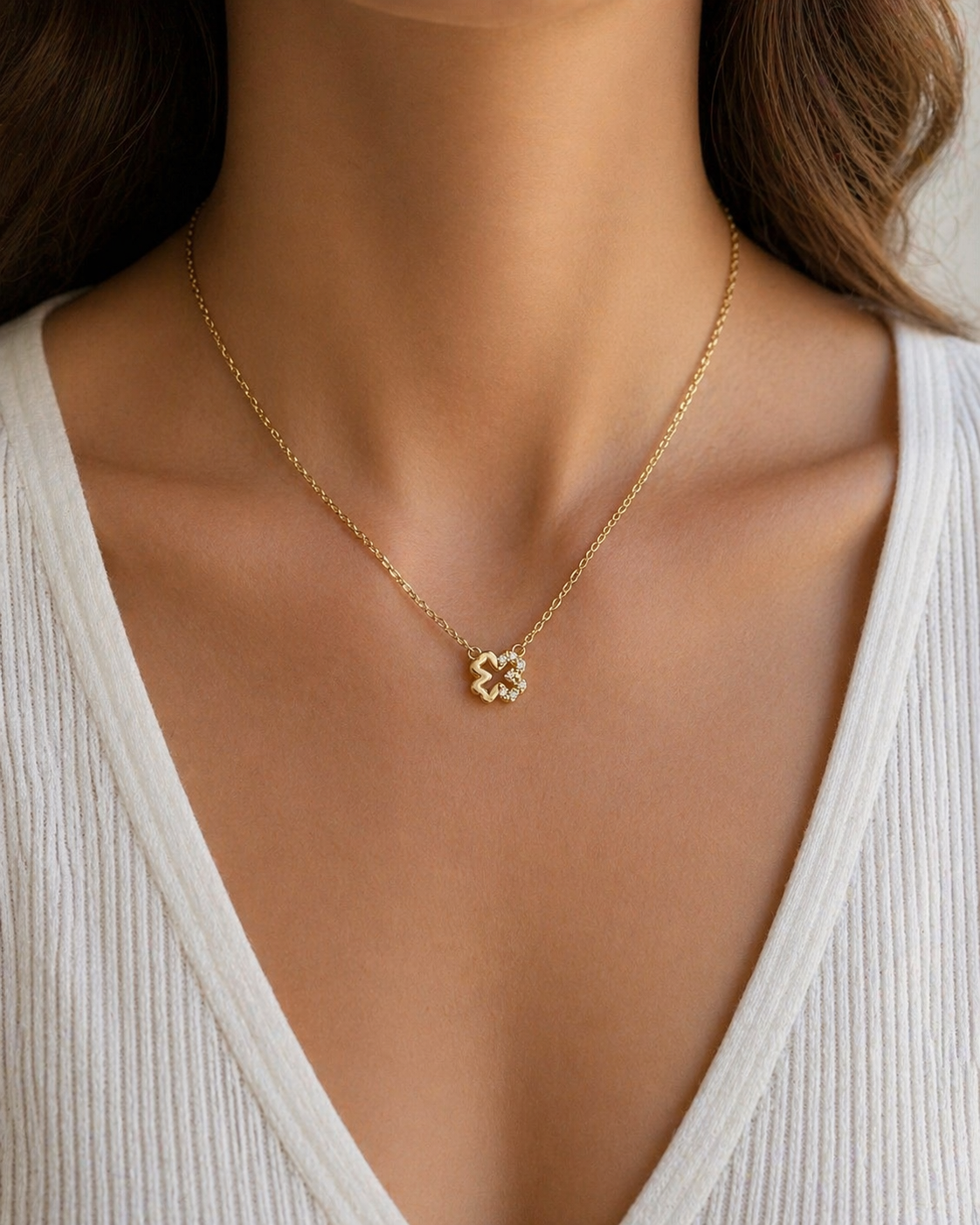 585 Gelbgold Kleeblatt Kette mit Zirkonia – 45 cm