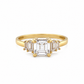Verlobungsring 585 Gelbgold mit rechteckigem Zirkonia und seitlichem Steinbesatz