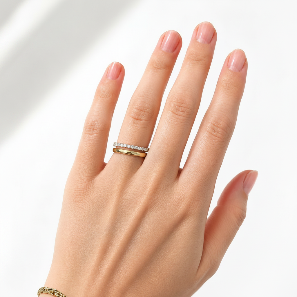 Beisteckring Gelbgold mit komplettem Zirkonia-Besatz