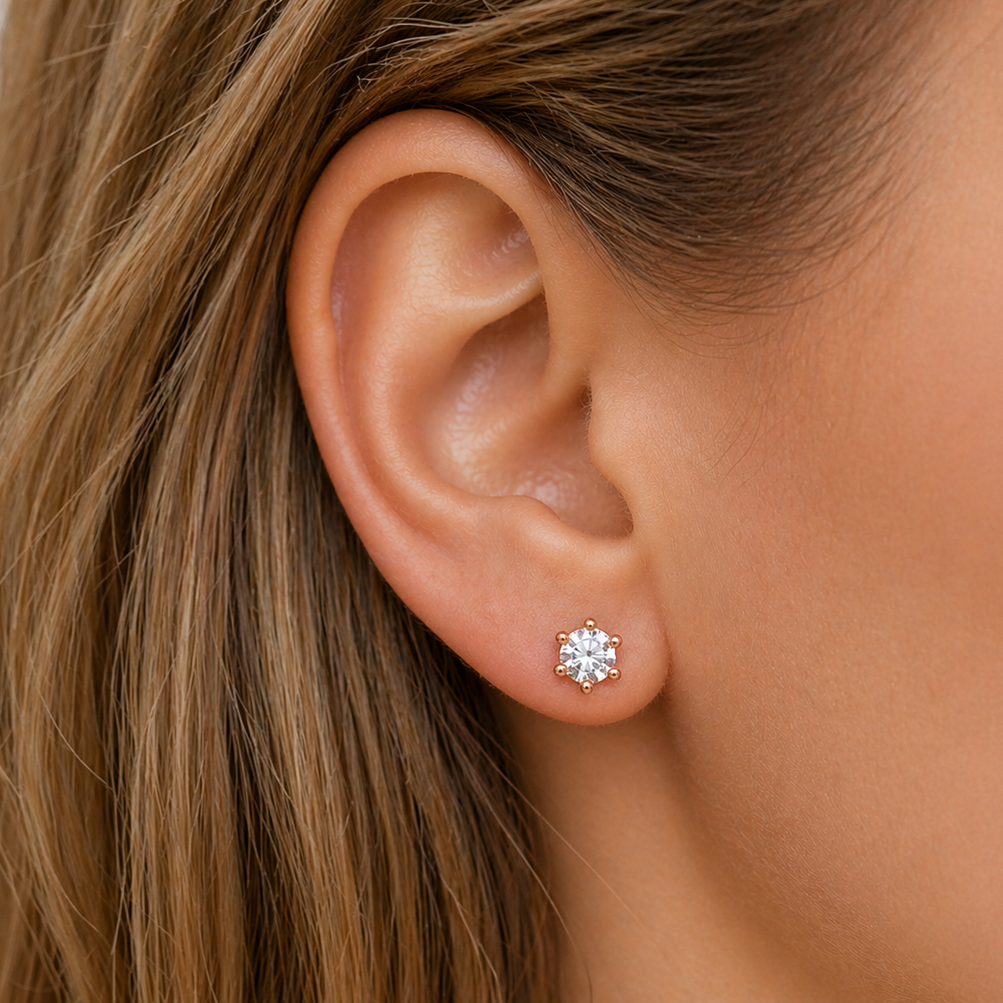 585 Roségold Ohrstecker Zirkonia 4 mm – klassischer Solitär