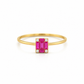 Ring aus 585 Gelbgold mit pinken Zirkonia im Baguette- und Smaragdschliff