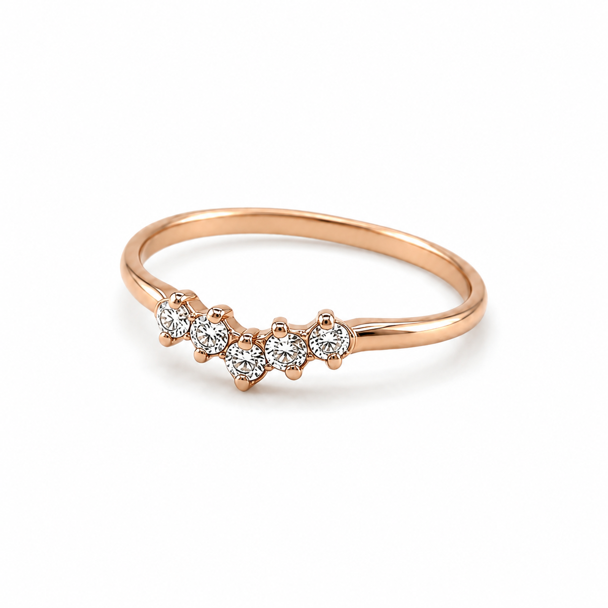 Roségold Ring mit fünf Zirkonia Steinen in V-Form
