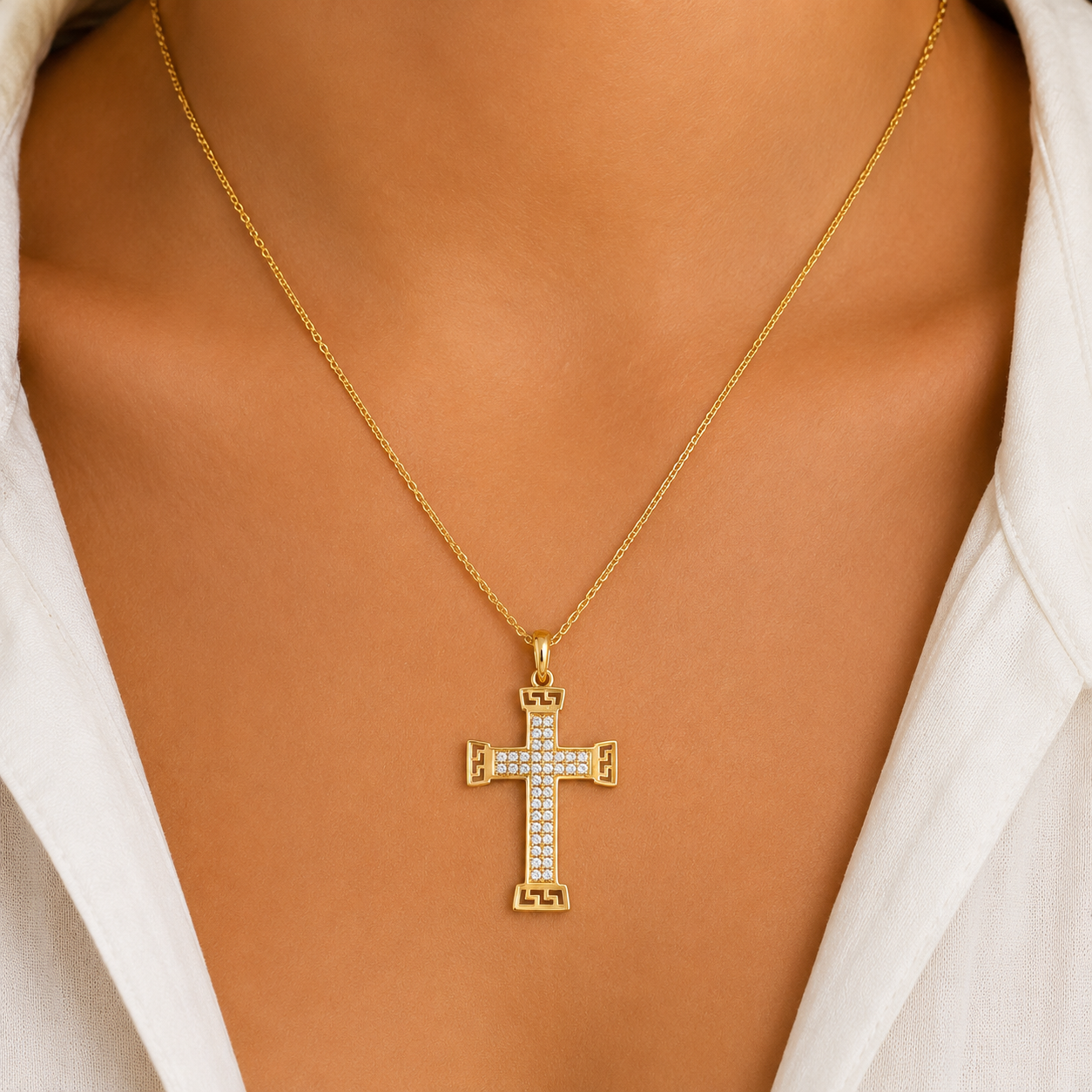 Goldkreuz Anhänger 585 Gelbgold mit funkelndem Zirkonia Besatz