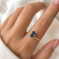 Saphirring 585 Gelbgold mit Brillanten und ovalem Saphir