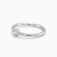Eleganter Weißgold Herzring mit funkelndem Diamanten