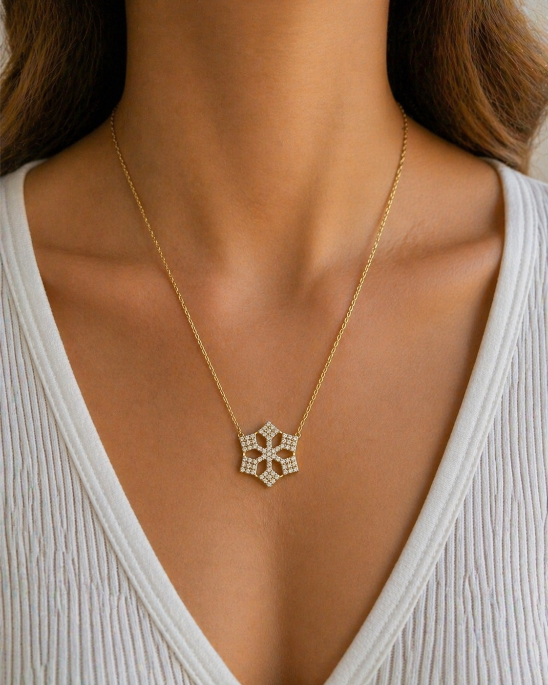585 Gelbgold Schneeflocke Kette mit Zirkonia – 45 cm