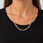 Massive Figarokette 585 Gelbgold 45 cm getragen von Frau