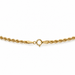 Nahaufnahme des Federringverschlusses und der Kettenenden einer Kordelkette aus 585 Gelbgold.