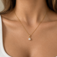 Perlenkette aus 585 Gelbgold mit Süßwasserzuchtperle 7–8 mm getragen